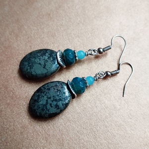 Ekhó - ásványköves fülbevaló  - ékszer - fülbevaló - lógó fülbevaló - Meska.hu