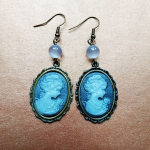 Baronesse - fülbevaló, Ékszer, Fülbevaló, Lógó fülbevaló, Ékszerkészítés, MESKA