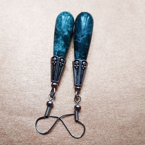 Naga - ásványgyöngyös fülbevaló - ékszer - fülbevaló - lógó fülbevaló - Meska.hu