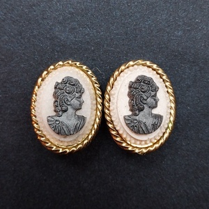 Antik stílusú fülklipsz, Ékszer, Fülbevaló, Klipsz, Ékszerkészítés, MESKA