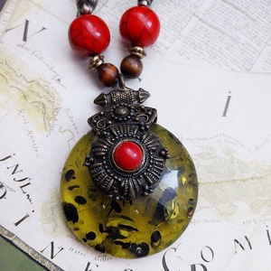 Retró Lady - nyaklánc - ékszer - nyaklánc - medálos nyaklánc - Meska.hu