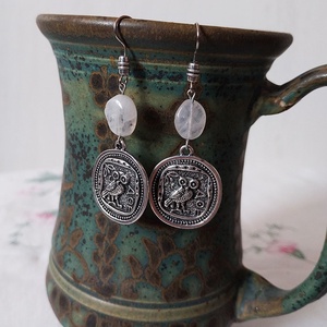 Mágikus Pecsét - ásványgyöngyös fülbevaló - ékszer - fülbevaló - lógó fülbevaló - Meska.hu
