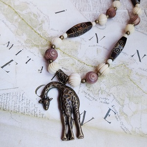 Zsiráf - afrikai nyaklánc - ékszer - nyaklánc - medálos nyaklánc - Meska.hu