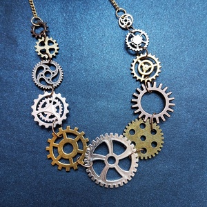 Fogaskerekek - nyaklánc - ékszer - nyaklánc - medálos nyaklánc - Meska.hu