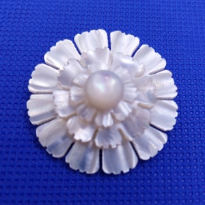 Vintage gyöngyház bross - ékszer - kitűző és bross - Meska.hu