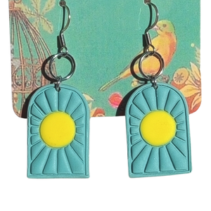 Boho sun fülbevaló - kék-sárga - ékszer - fülbevaló - lógó fülbevaló - Meska.hu