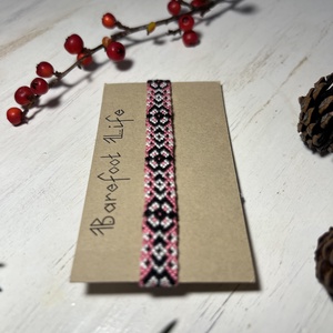 Virágom csomózott karkötő - ékszer - karkötő - fonott karkötő - Meska.hu