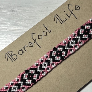 Virágom csomózott karkötő - ékszer - karkötő - fonott karkötő - Meska.hu