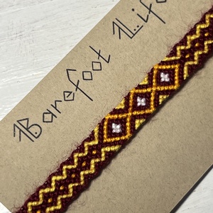 Törzsfőnök lánya csomózott karkötő - ékszer - karkötő - fonott karkötő - Meska.hu Törzsfőnök lánya csomózott karkötő - ékszer - karkötő - fonott karkötő - Meska.hu