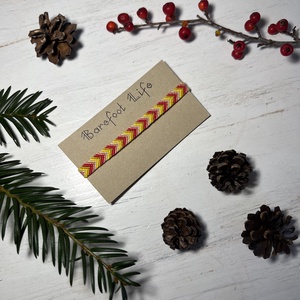 Csipkebogyó csomózott karkötő, Ékszer, Karkötő, Fonott karkötő, Csomózás, MESKA