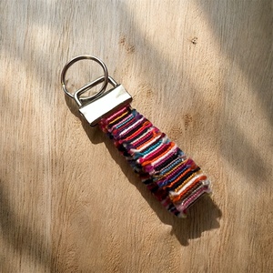 �Boho zero waste csomózott kulcstartó - Meska.hu