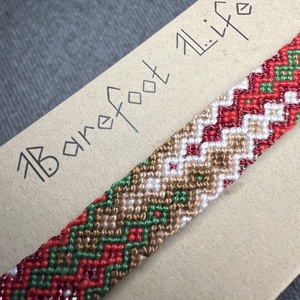 �Karácsonyfa csomózott karkötő - ékszer - karkötő - fonott karkötő - Meska.hu