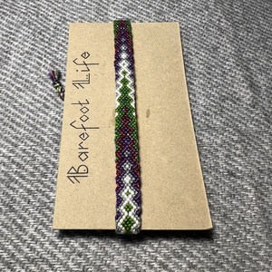 �Karácsonyfa csomózott karkötő - ékszer - karkötő - fonott karkötő - Meska.hu