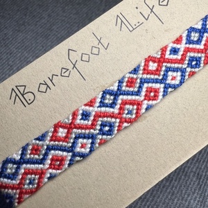 �Emily Párizsban csomózott karkötő - ékszer - karkötő - fonott karkötő - Meska.hu