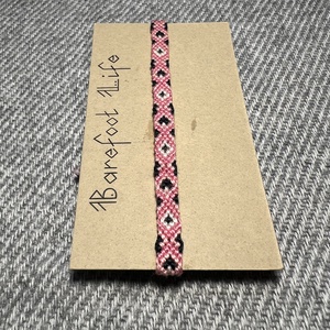 �Rózsaszirom csomózott karkötő - ékszer - karkötő - fonott karkötő - Meska.hu