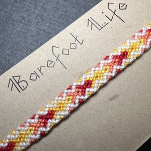 �Érett barack csomózott karkötő - ékszer - karkötő - fonott karkötő - Meska.hu