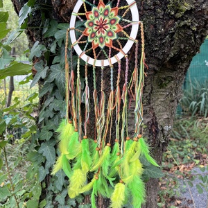 Ébredő erdő - csomózott álomfogó - otthon & életmód - dekoráció - fali és függő dekoráció - álomfogó - Meska.hu