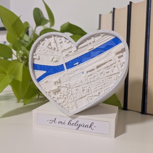 Szív alakú térképes emlék � egy fontos hely története, Otthon & Életmód, Dekoráció, Asztal és polc dekoráció, Asztaldísz, , MESKA