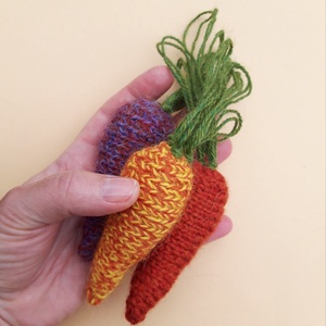 Kötött gyapjú sárgarépa  - játék & sport - gyerekkonyha - játék gyümölcsök és zöldségek - Meska.hu