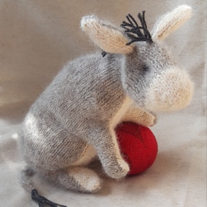 Füles kötött plüss játék  - Meska.hu