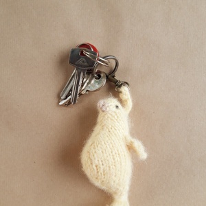 Mini madárka kulcstartó gyapjúfonalból - sárga - táska & tok - kulcstartó & táskadísz - kulcstartó - Meska.hu