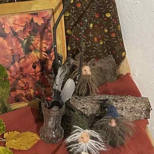 Gyapjú törpék évszakasztalra - játék & sport - készségfejlesztő és logikai játék - montessori szivárvány, waldorf játékok - Meska.hu