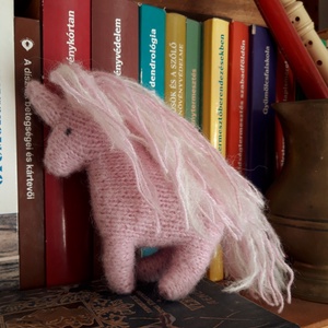 Színes unikornis plüss gyapjúfonalból - játék & sport - plüssállat & játékfigura - unikornis - Meska.hu