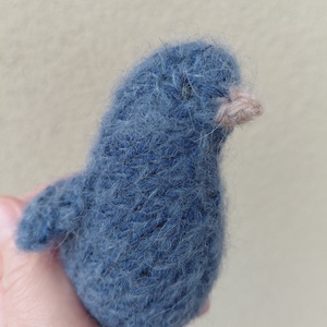 Mini madárka plüss gyapjúfonalból - , Játék & Sport, Plüssállat & Játékfigura, Madár, Kötés, Varrás, MESKA