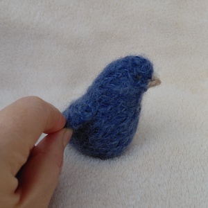 Mini madárka plüss gyapjúfonalból -  - játék & sport - plüssállat & játékfigura - madár - Meska.hu