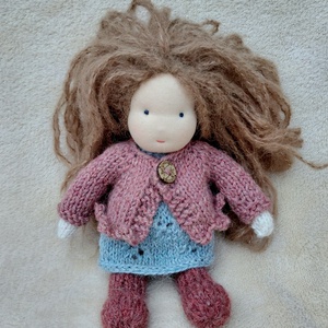 Kötött testű baba Málna - játék & sport - készségfejlesztő és logikai játék - montessori szivárvány, waldorf játékok - Meska.hu