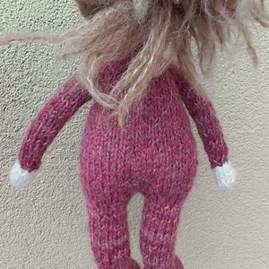 Kötött testű Waldorf jellegű baba 28 cm - baba - mama - baba játékok - waldorf játékok - Meska.hu