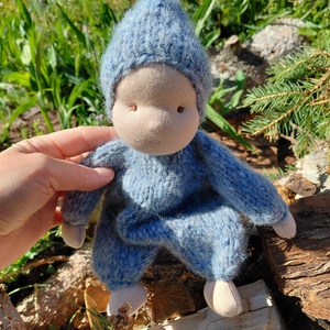 Kötött Waldorf szundi baba - Meska.hu