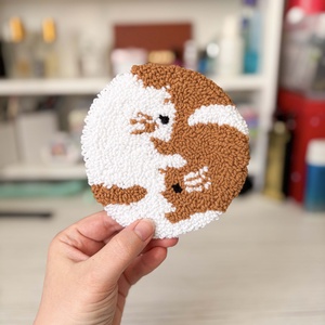 Yin Yang cicák punch needle poháralátét, Otthon & Életmód, Konyhafelszerelés, tálalás, Tálalás, Tányér- és poháralátét, Mindenmás, MESKA