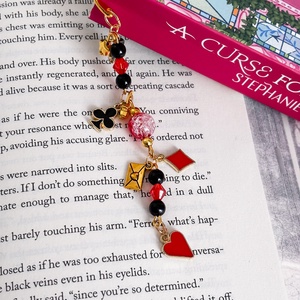 Caraval inspirálta póker gyöngyös romantikus fém könyvjelző / book charm - könyv & zene - könyvjelző - Meska.hu