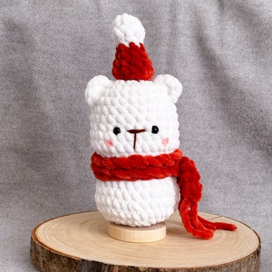 Karácsonyi jegesmedve horgolt plüss amigurumi - játék & sport - plüssállat & játékfigura - plüss mesefigurák - Meska.hu