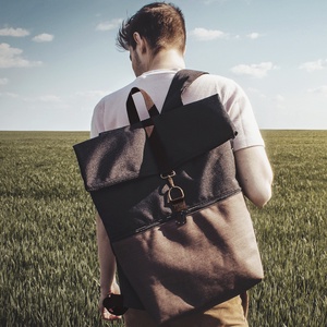 Roll top hátizsák - vízlepergető fekete-barna BASIC (nagy méret) - táska & tok - hátizsák - roll top hátizsák - Meska.hu