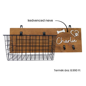 Kutyás fali konzol játéktároló kosárral és pórázakasztóval (névvel kérhető), Otthon & Életmód, Kisállatoknak, Kutyáknak, Jutalomfalat tartó, Famegmunkálás, MESKA