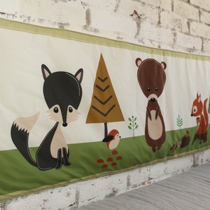 Skandináv erdő mintájú gyermek falvédő kiságy mellé 58x158 cm ágytakaró - otthon & életmód - babaszoba, gyerekszoba - falvédő gyerekszobába - Meska.hu
