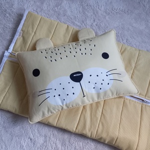 Gyermek hálózsák cica mintájú párnával 140x58 cm - otthon & életmód - babaszoba, gyerekszoba - Meska.hu