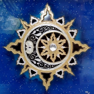 Naphoz Holddal  (üvegfestmény) -  - Meska.hu