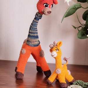 Amigurumi zsiráf család, fájós torkú anya és kicsinye - Meska.hu