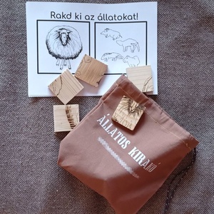Kilenc darabból álló, kétoldalas kirakó játék - Meska.hu