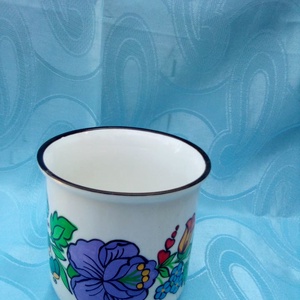 Kalocsai kézzel festett porcelán bögre . - otthon & életmód - konyhafelszerelés, tálalás - tálalás - bögre & csésze - Meska.hu