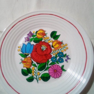 Kalocsai kézzel festett porcelán tányér . - Meska.hu