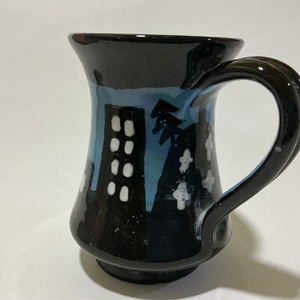 Város mintájú kézzel festett bögre - otthon & életmód - konyhafelszerelés, tálalás - tálalás - bögre & csésze - Meska.hu