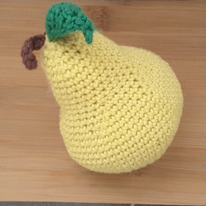 Horgolt körte - játék & sport - plüssállat & játékfigura - más figura - Meska.hu