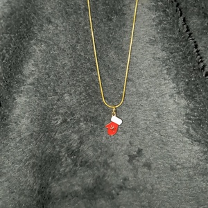 Karácsonyi kesztyű nyaklánc , Ékszer, Nyaklánc, Medálos nyaklánc, Ékszerkészítés, MESKA