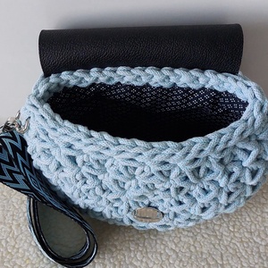 Horgolt táska  - táska & tok - kézitáska & válltáska - vállon átvethető táska - Meska.hu