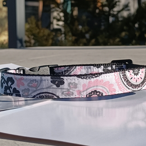 Kézzel készített mintás kutyanyakörv kistestű és kölyök kutyáknak � Mandala - Meska.hu