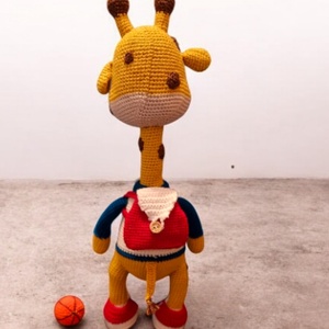 Melvin a zsiráf - játék & sport - plüssállat & játékfigura - zsiráf - Meska.hu